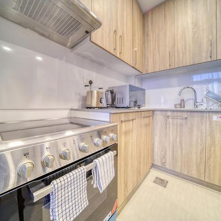 Sophisticated 1Br At Town Square Rawda Dubailand By Deluxe Holiday Homes Eksteriør bilde